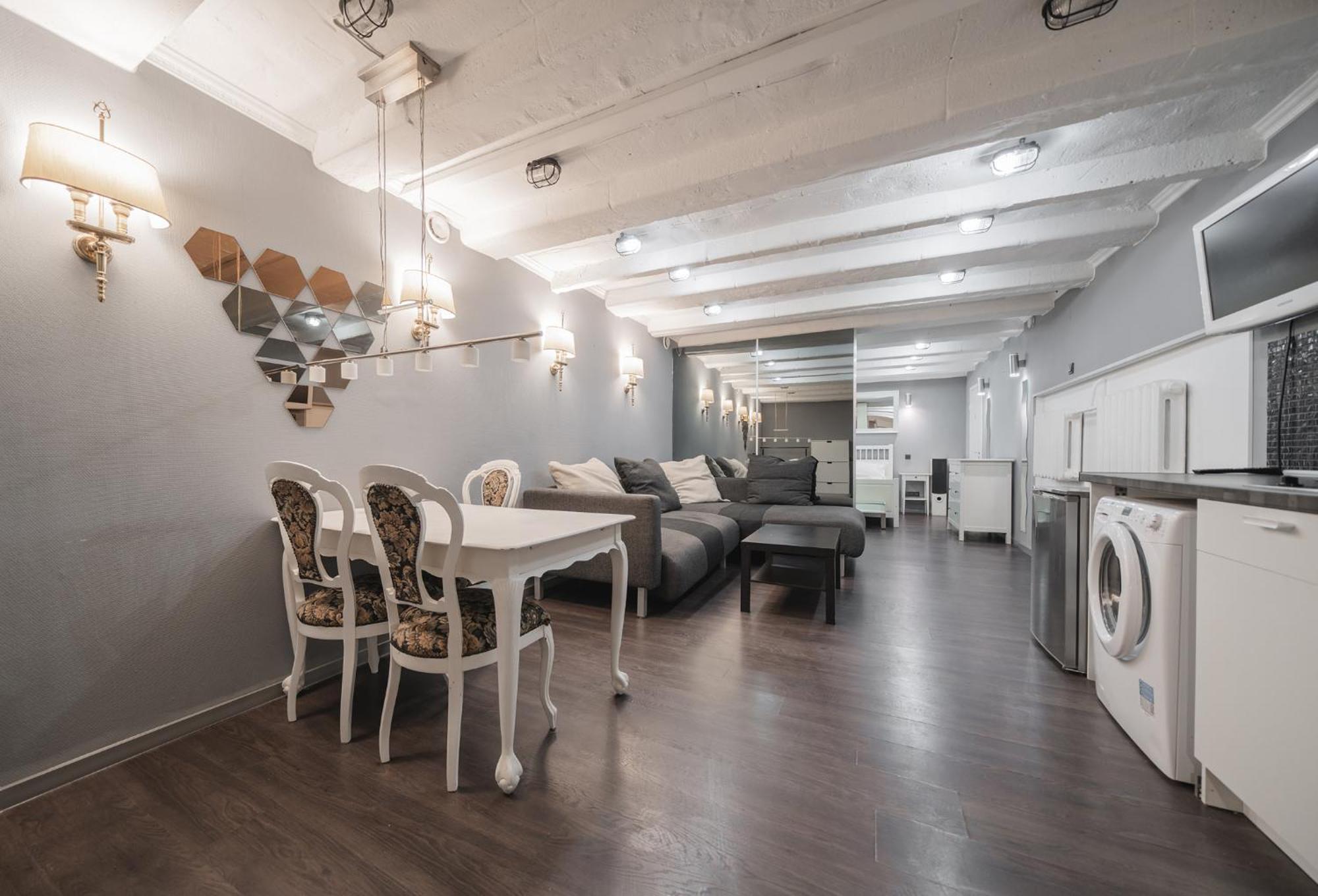 Islandijos Self Check-In Basement Apartments Vilnius Ngoại thất bức ảnh